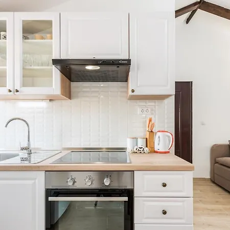 Sugar Suite,self Check In,split Center!!