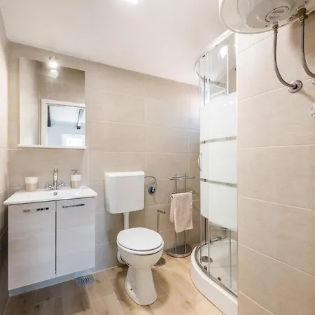 Apartment Sugar Suite,Self Check In,Split City Center!! *