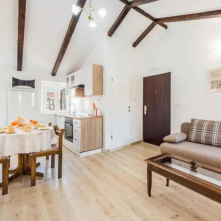 Sugar Suite,self Check In,split Center!! *