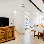 Sugar Suite,self Check In,split Center!! Apartman *